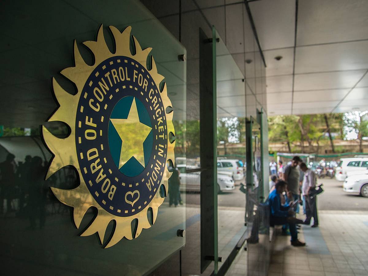 टीम इंडिया की सुरक्षा में चूक से नाराज BCCI, मेजबान संघों को भेजा नोटिस, कहा- लापरवाही नहीं की जाएगी बर्दाश्त