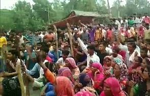 योगी राज में प्रतिमाओं को तोड़ने का सिलसिला जारी, सहारनपुर में तोड़ी गई आंबेडकर की मूर्ति, दलितों का प्रदर्शन