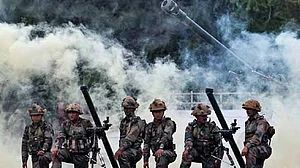 नवजीवन बुलेटिन: पाकिस्तान के आतंकी ठिकानों पर फिर होगी एयरस्ट्राइक? राजस्थान कोर्ट ने खारिज की आसाराम की याचिका