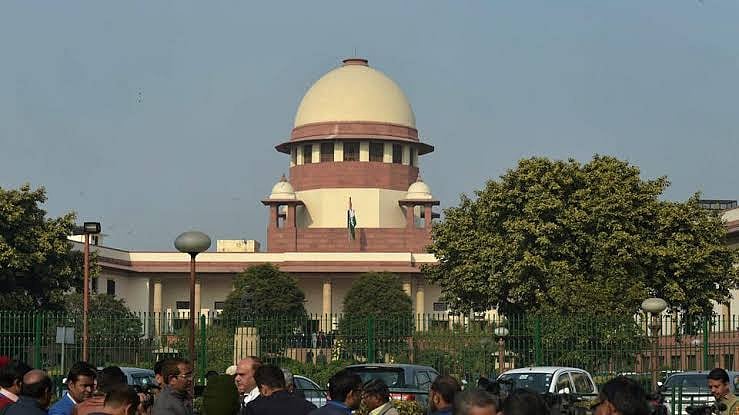 नवजीवन बुलेटिन: कश्मीर में पाबंदियों को लेकर कोर्ट का केंद्र को नोटिस और पश्चिम बंगाल में नदी में डूबी नाव, कई लापता