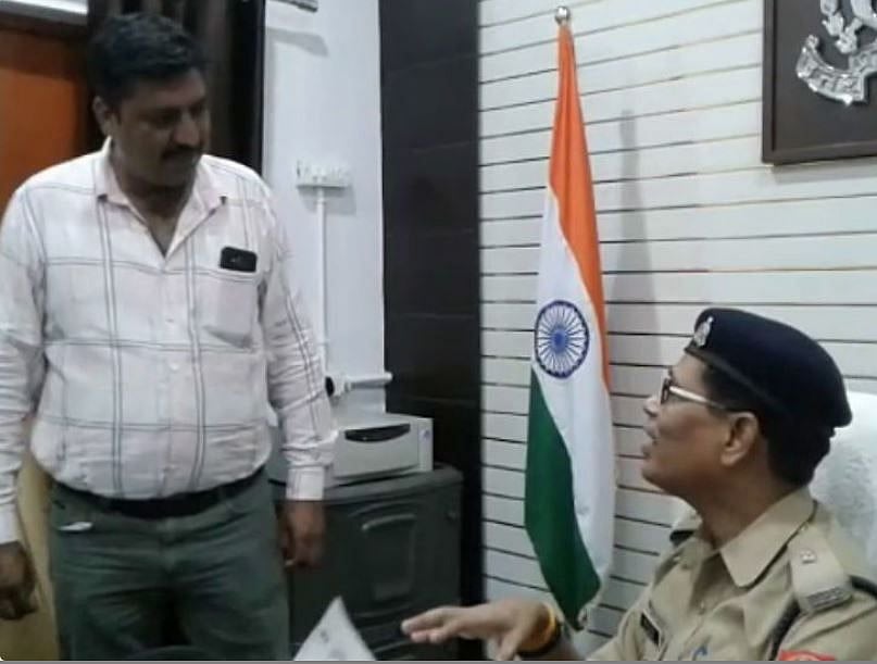 अगर कार में नहीं पहना हेलमेट तो कट जाएगा चालान, बरेली में योगी की पुलिस का कारनामा, गाड़ी मालिक के उड़े होश 