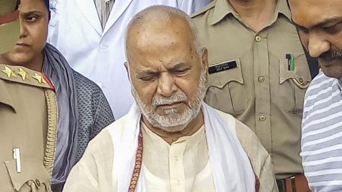 शाहजहांपुर केस: चिन्मयानंद पर रेप का आरोप लगाने वाली  छात्रा SIT ‘हिरासत’ में, हो सकते हैं कई अहम खुलासे