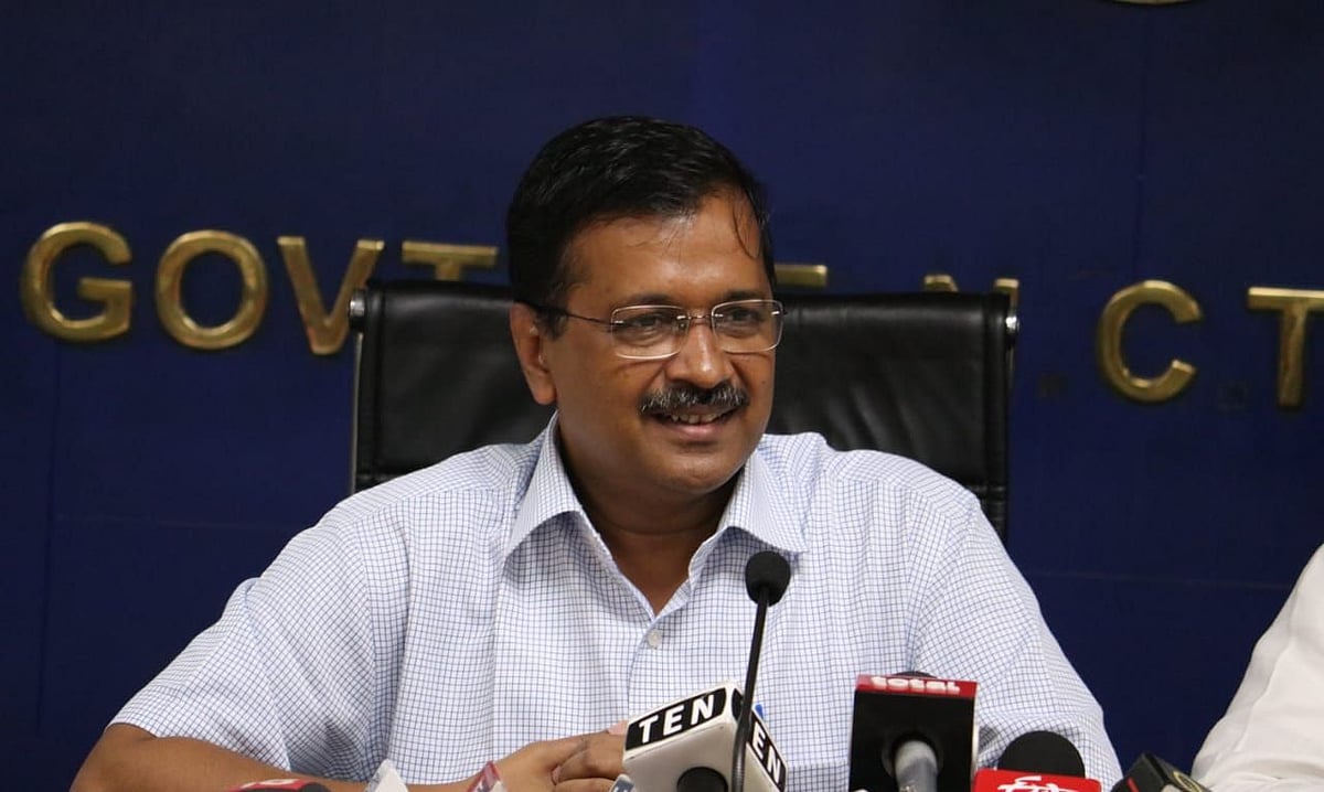 विधानसभा चुनाव से पहले सीएम केजरीवाल ने दिल्ली के छात्रों को दी सौगात, किया ये बड़ा ऐलान