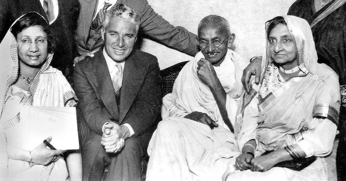 आखिर क्यों बापू को पसंद नहीं थी फिल्में, जो पूरे जीवन सिनेमा को खराब मानते रहे