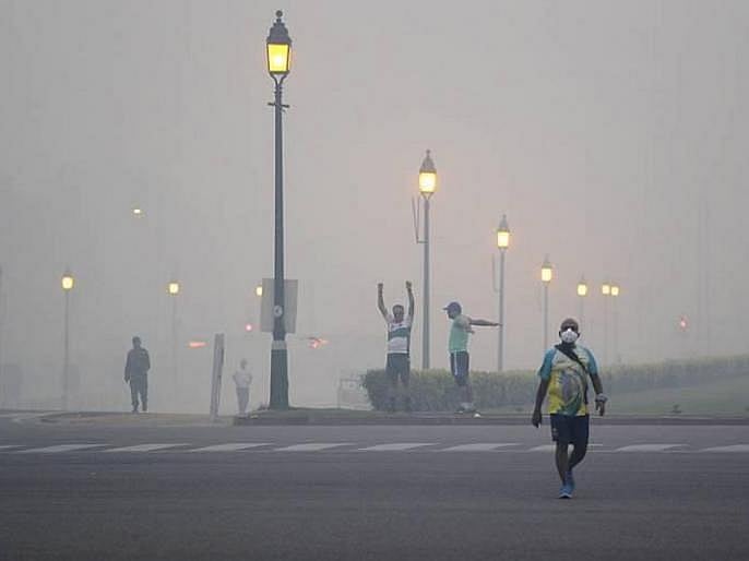 दिवाली के बाद ‘दमघोटू’ हुई दिल्ली की हवा, चारों तरफ छाया धुएं का गुबार, प्रदूषण बेहद खतरनाक स्तर पर पहुंचा