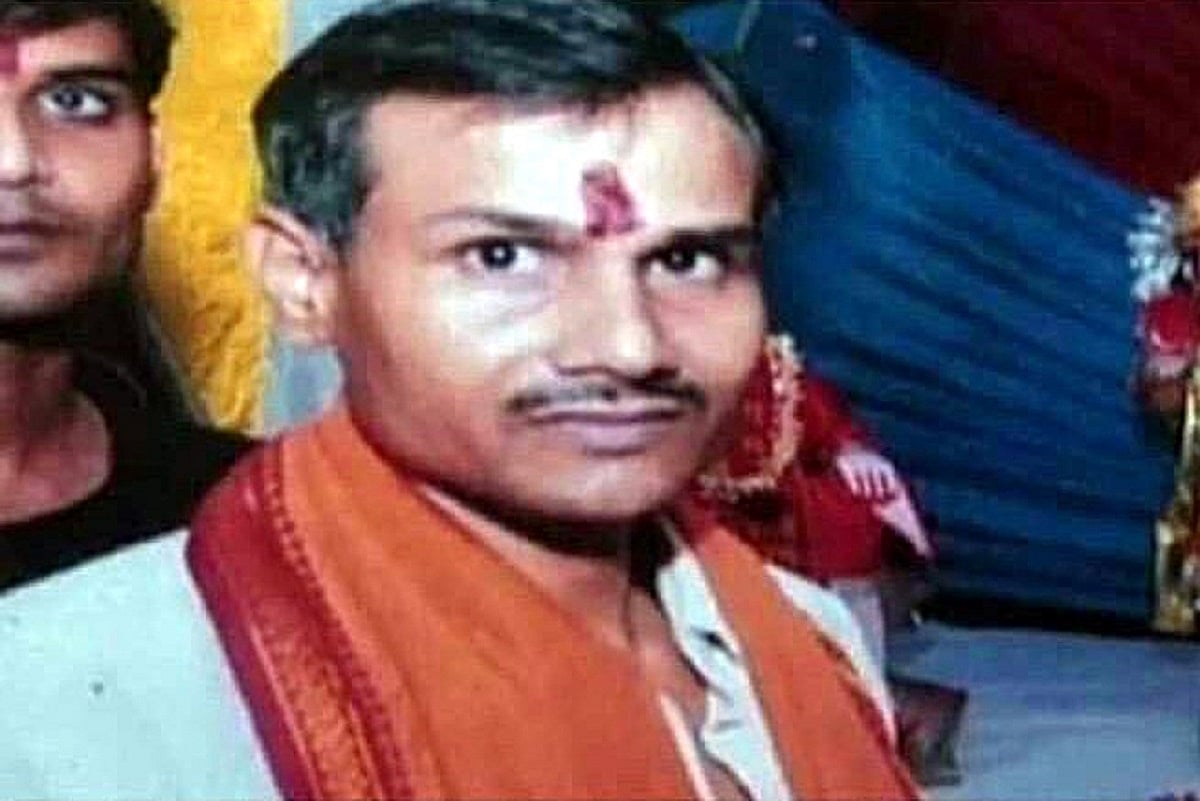 कमलेश तिवारी हत्याकांड: सौहार्द्र बिगाड़ने वाली पोस्टों की आई बाढ़, यूपी में 72 घंटों के अंदर 32 मामले दर्ज