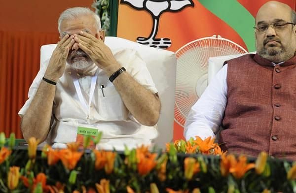 इस राज्य में हुआ पीएम मोदी का विरोध, युवक ने मंच पर फेंके कागज और पूछा- ‘कहां है बेटी बचाओ, बेटी पढ़ाओ?’ 