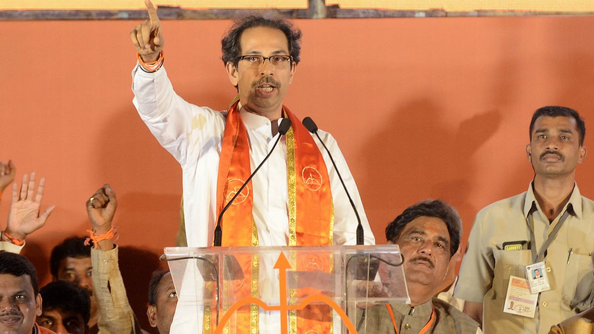 शिवसेना का आर्थिक मंदी को लेकर  मोदी सरकार पर निशाना- इतना सन्नाटा क्यों है भाई?
