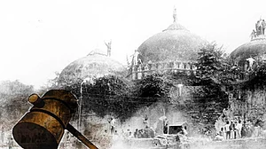 खरी-खरीः ‘प्रॉपर्टी डीलिंग’ का अड्डा बन चुके हैं वक्फ बोर्ड, कौम के ठेकेदारों से और क्या उम्मीद कर सकते हैं