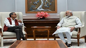 जिन अभिजीत बनर्जी पर मोदी सरकार के मंत्री कस रहे थे ताने, आखिर प्रधानमंत्री को उनसे मिलकर कैसे हुआ गर्व !