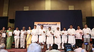 महाराष्ट्र चुनाव के लिए कांग्रेस-एनसीपी का ‘शपथनामा’, किसानों, महिलाओं के साथ बेरोजगार युवाओं का ख्याल