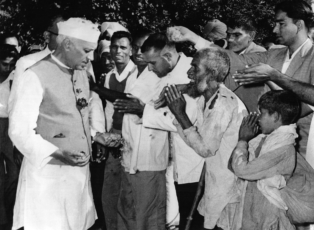 देश के पहले प्रधानमंत्री पंडित नेहरू की वसीयत, जानें क्या थी उनकी आखिरी ख्वाहिश !