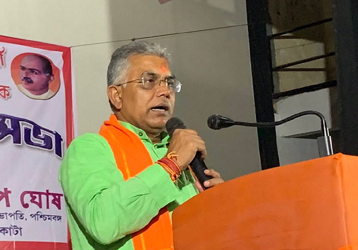 बंगाल बीजेपी अध्यक्ष बोले बुद्धिजीवी खाएं कुत्ते का मांस, विदेशी गाय माता नहीं आंटी