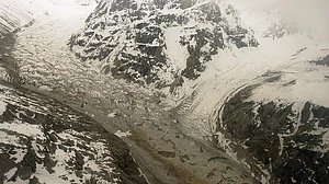 सियाचिन में दो सप्ताह के अंदर दूसरा हिमस्खलन, दो जवानों की जान गई