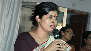 बदनाम बिल्डर की खातिर ‘सीओ’ को ‘हड़काना’ योगी सरकार की मंत्री स्वाति सिंह को बहुत सताएगा !