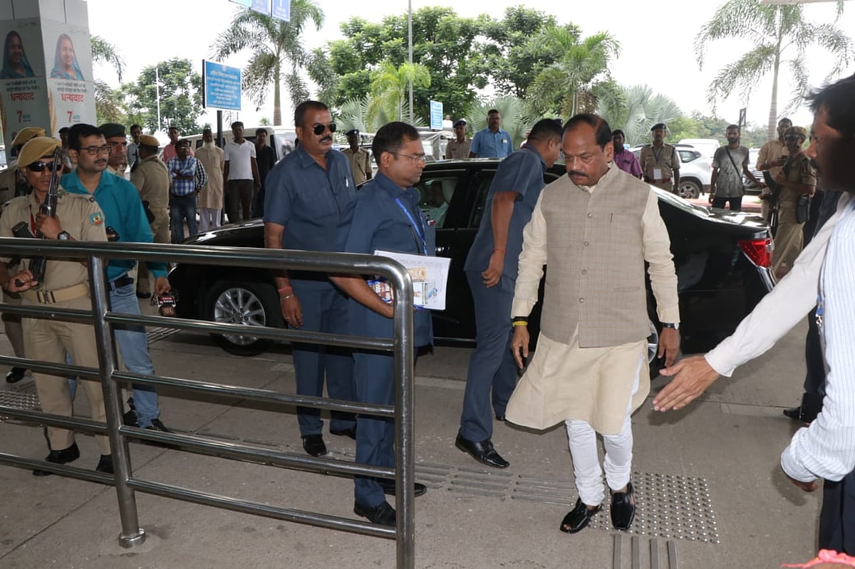 तारीखों के ऐलान के साथ झारखंड में बजा चुनावी बिगुल, लेकिन सियासी तपिश से हलकान है बीजेपी
