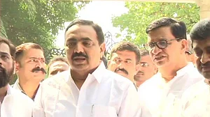 एनसीपी नेता जयंत पाटील का दावा-शिवसेना-NCP-कांग्रेस गठबंधन को 162 विधायकों का समर्थन, राजभवन को सौंपा पत्र