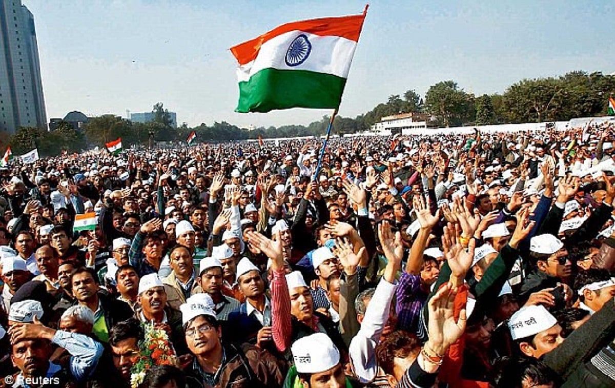 मृणाल पांडे का लेख: छोटे दलों की बड़ी हैसियत और एक नीति कथा 2020 के लिए