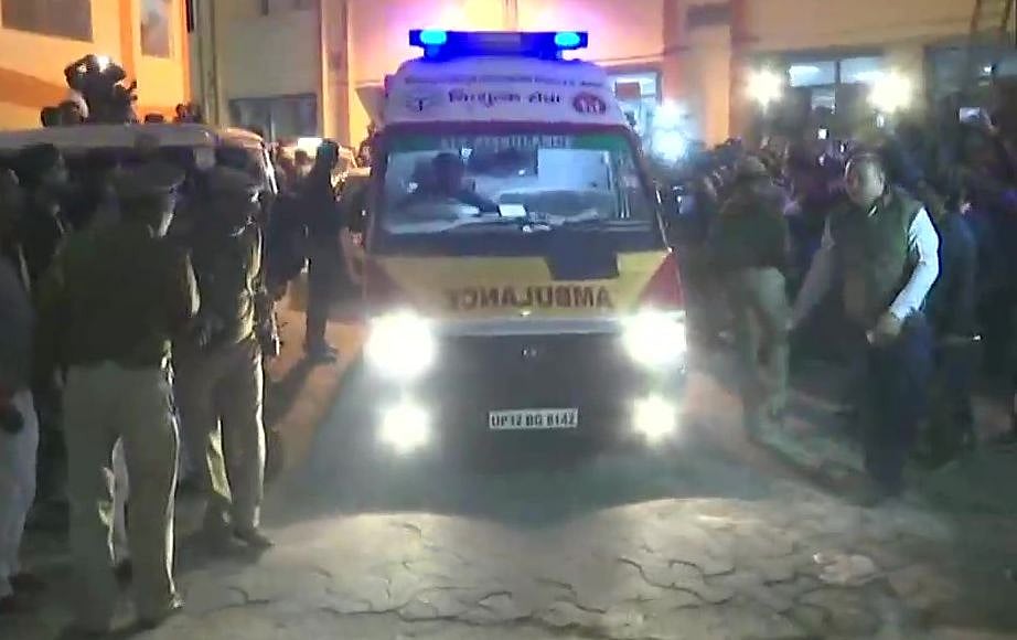उन्नाव गैंगरेप की पूरी कहानी: पिछले साल दिसंबर में गैंगरेप, मार्च में एफआईआर और अब पीड़िता को जिंदा जलाया