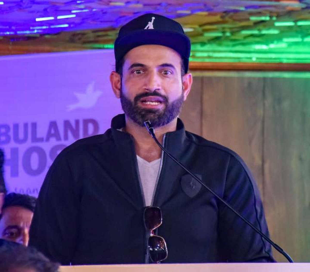 जामिया के छात्रों को मिला क्रिकेटर इरफान पठान का साथ, बोले- ‘मैं और हमारा देश...’