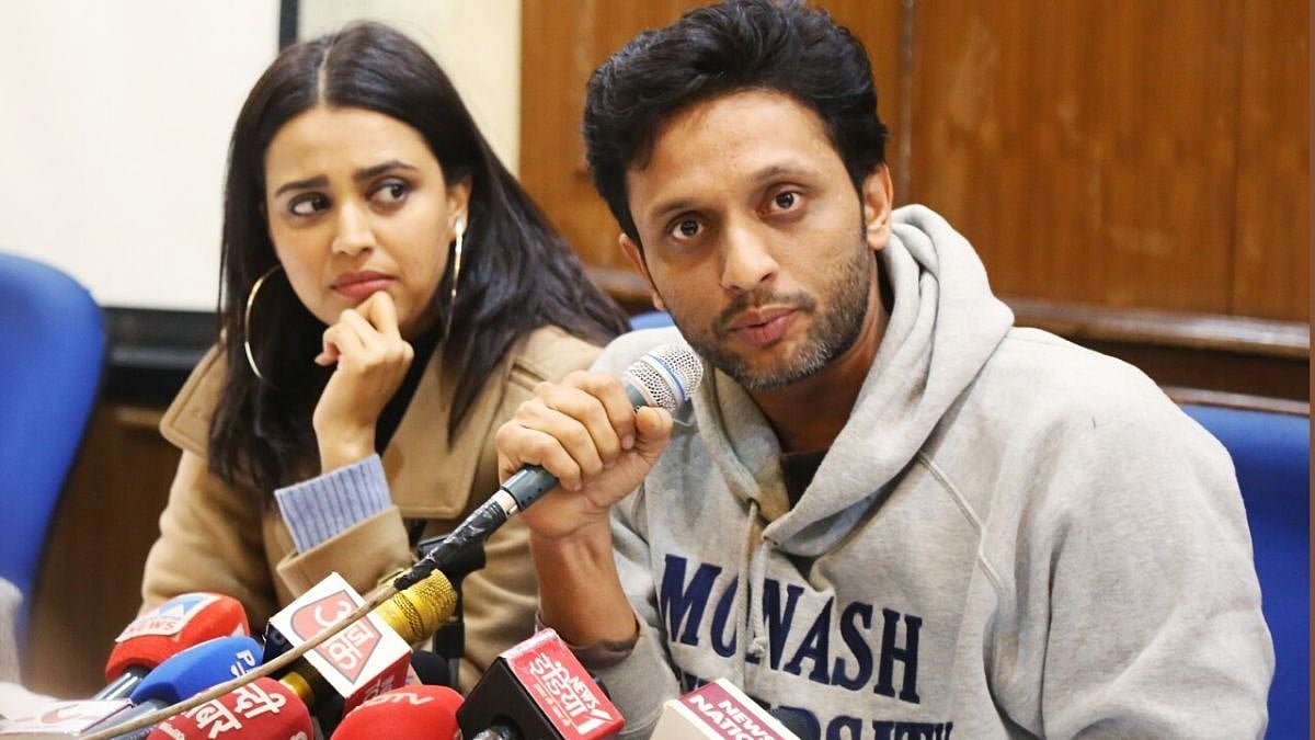 CAA: जामिया में प्रदर्शन कर रहे लोगों के साथ नया साल मनाएंगे अभिनेता जीशान, कई हस्तियां हो सकती हैं शामिल