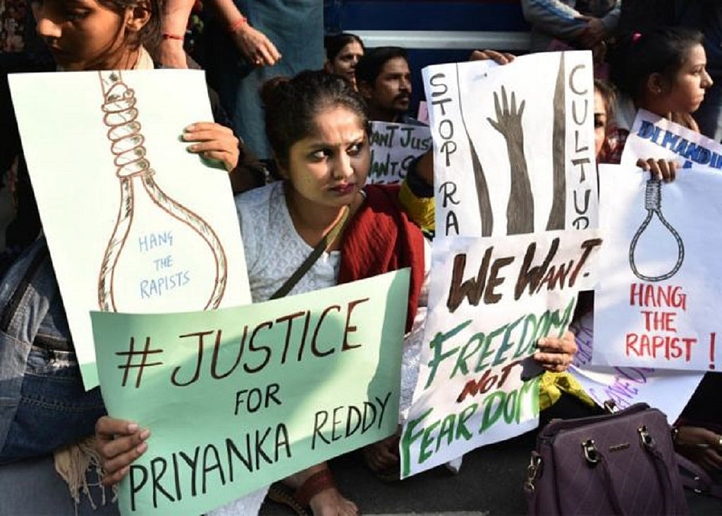 फास्ट ट्रैक कोर्ट में होगी हैदराबाद रेप पीड़िता केस की सुनवाई, जल्द न्याय दिलाने के लिए तेलंगाना सरकार का फैसला