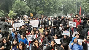 दिल्ली में मोबाइल-इंटरनेट जाम का इंतजाम 1 दिन पहले कर लिया गया था, स्पेशल सेल ने मोबाइल कंपनियों को लिखी थी चिट्ठी
