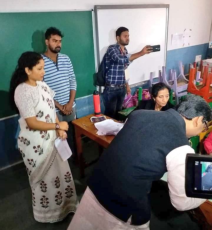 झारखंड विधानसभा चुनाव LIVE: सभी 17 सीटों पर मतदान खत्म, शाम 5 बजे तक 61.93% वोटिंग 