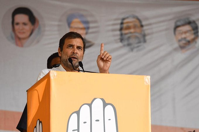 झारखंड से राहुल गांधी का वादा- सरकार आने पर किसी को नहीं छूने देंगे गरीबों की जमीन, पोछेंगे किसानों के आंसू