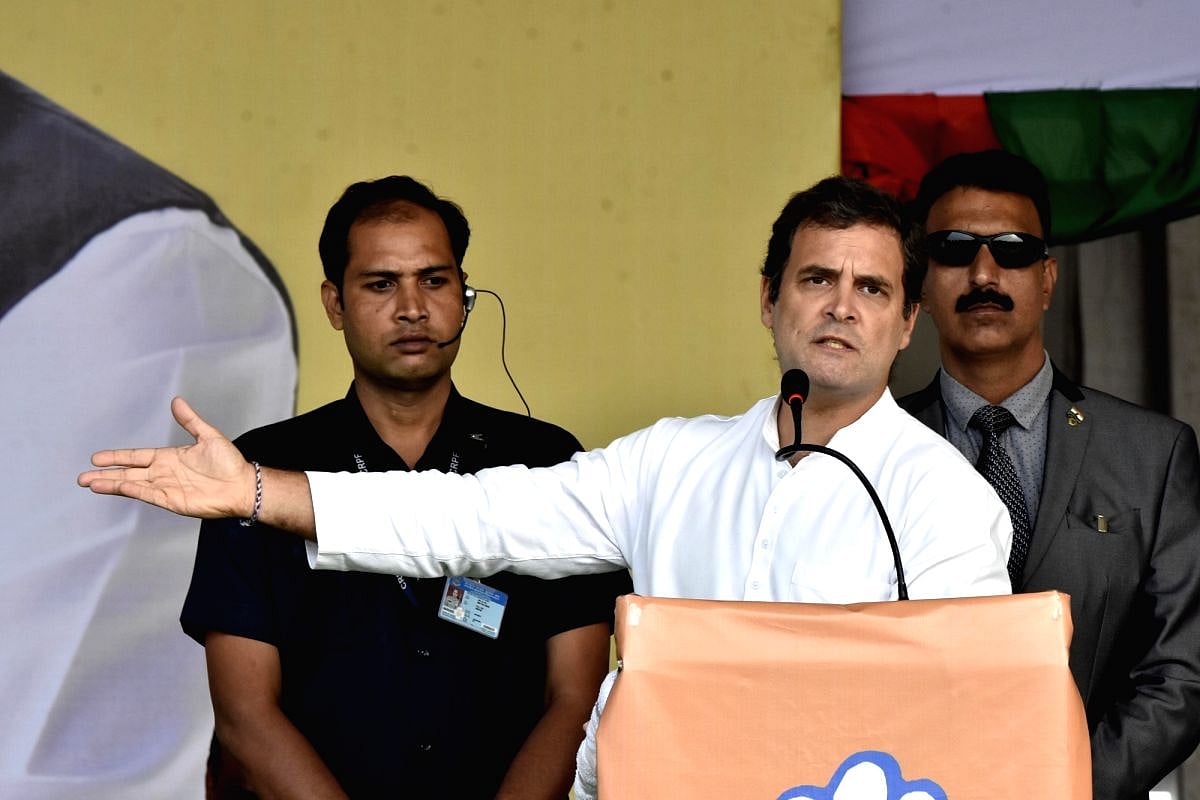 CAB-NRC को राहुल गांधी ने बताया फासिस्ट ताकतों के धुव्रीकरण का हथियार, कहा- मैं शांति से विरोध कर रहे लोगों के साथ