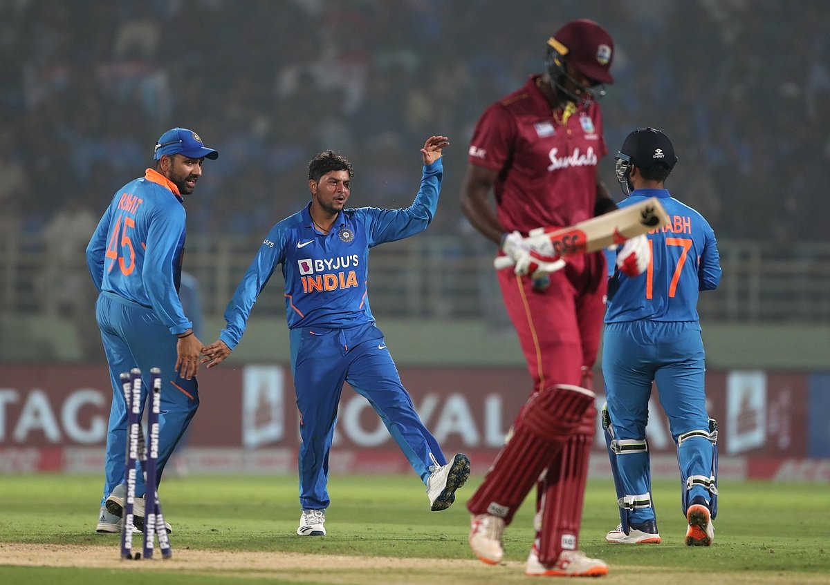 विशाखापट्टनम वनडे : रनों के पहाड़ में दबी वेस्टइंडीज की टीम, भारत ने 107 रनों से दर्ज की शानदार जीत 