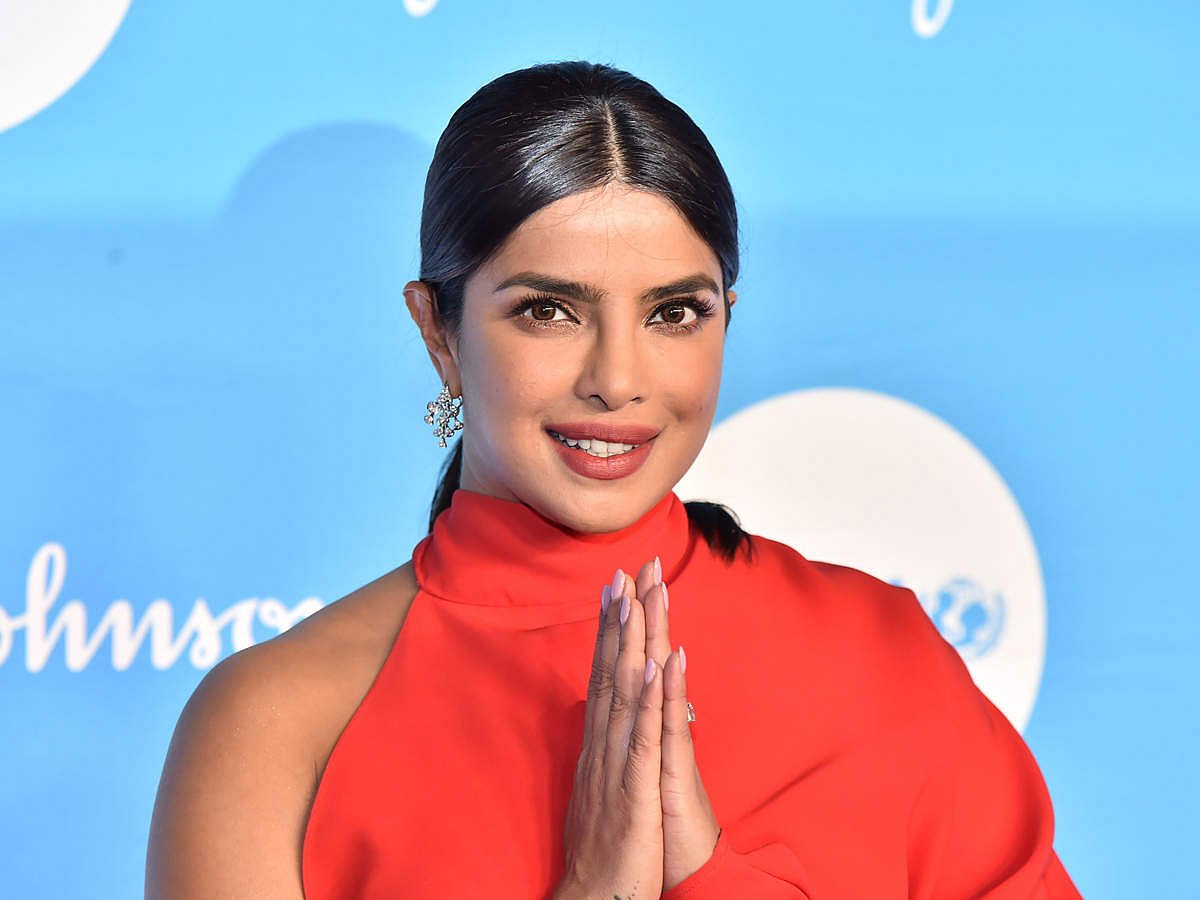 सिनेजीवन: प्रियंका चोपड़ा को यूनिसेफ से मिला सम्मान और शाहिद की फिल्म ‘जर्सी’ में नजर आएंगे पिता पंकज कपूर