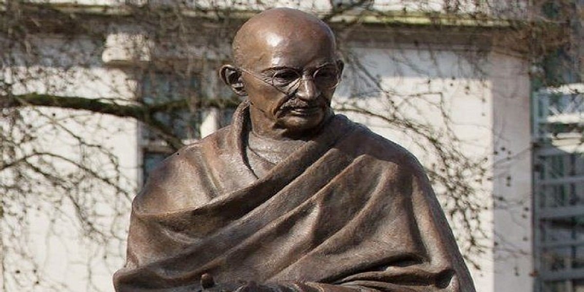 राम पुनियानी का लेखः गोडसे के पाप छिपाने के लिए गांधी का ही इतिहास मिटाने की हो रही कोशिश