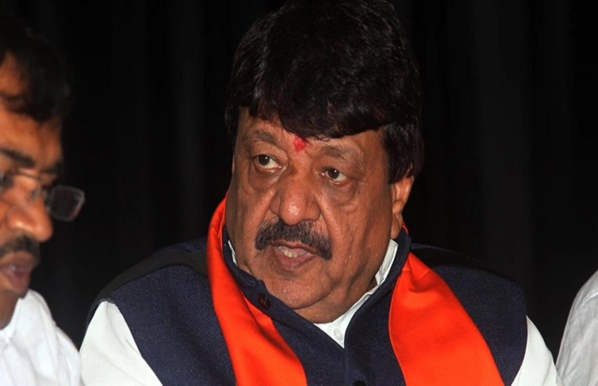 कैलाश विजयवर्गीय की धमकी- इंदौर में लगा दूंगा आग, जानें किस बात पर भड़के बीजेपी महासचिव 