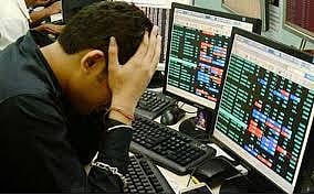 IMF ने घटाया भारत का GDP ग्रोथ तो शेयर बाजार हुआ धड़ाम! सेंसेक्स 220 अंक गिरा, निफ्टी भी फिसला 