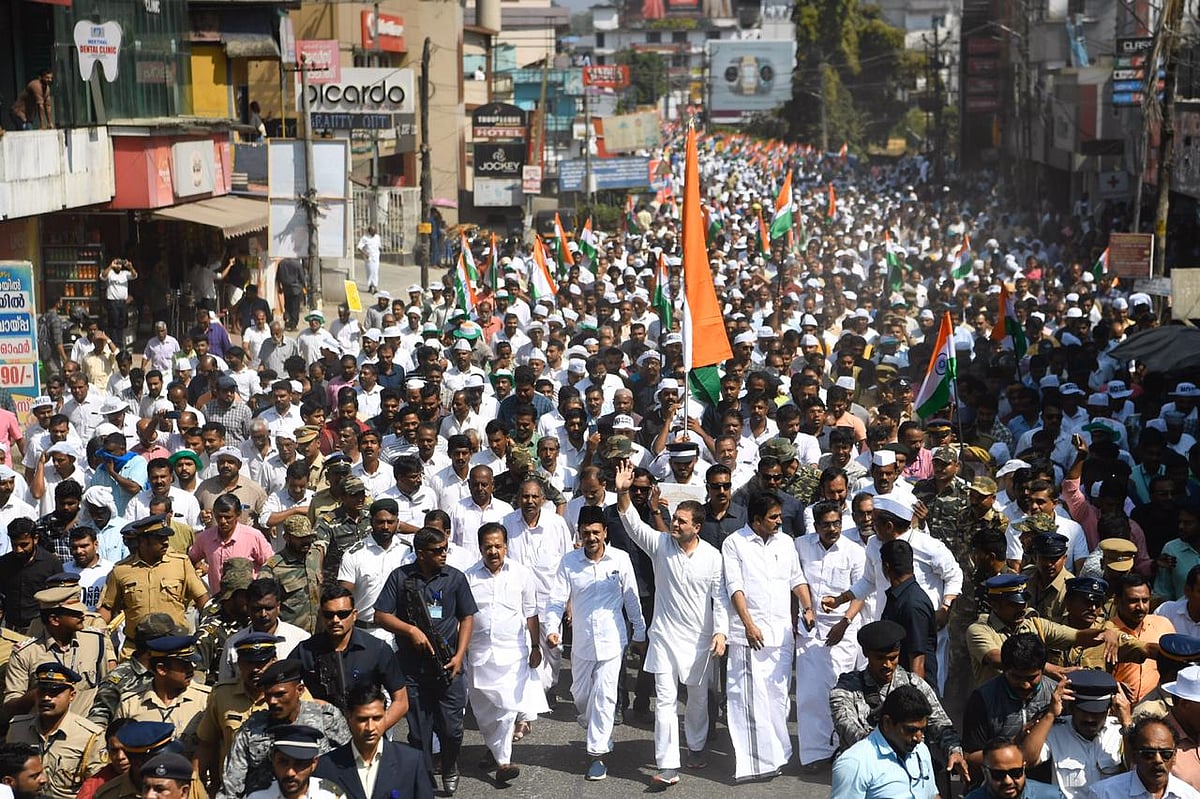 संविधान बचाओ मार्च: केरल में राहुल बोले- नाथूराम गोडसे और नरेंद्र मोदी एक ही विचारधारा में करते हैं विश्वास
