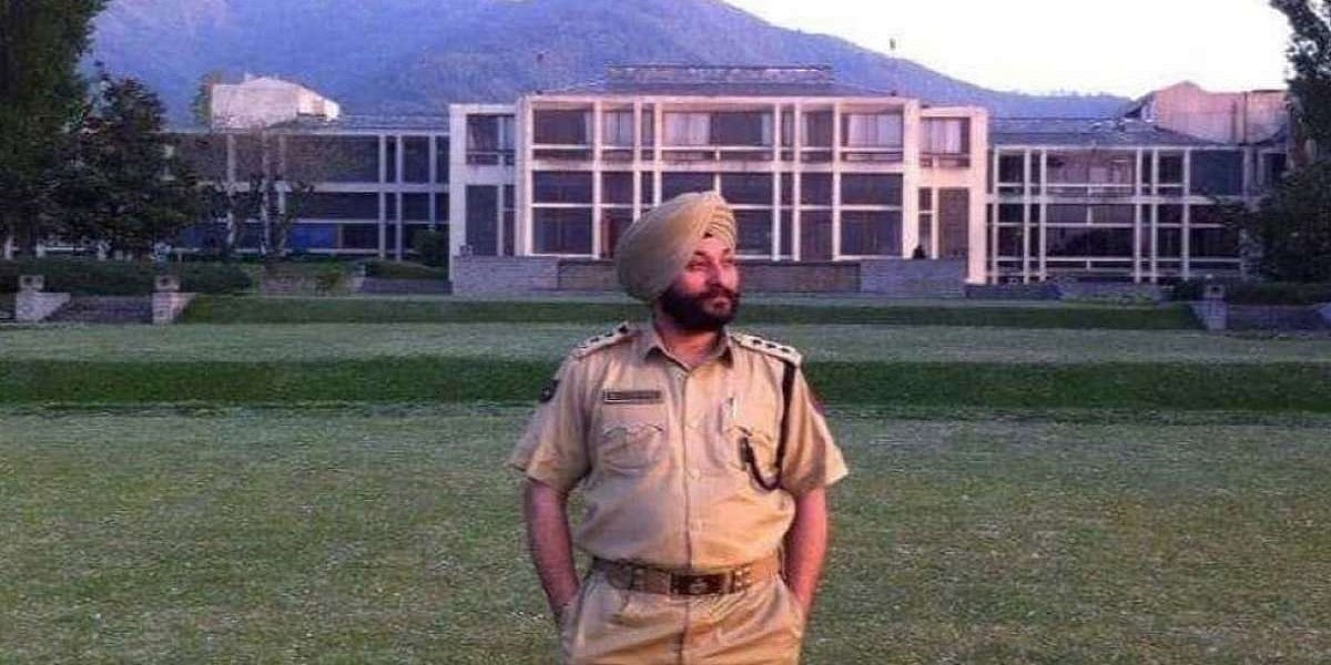 आतंकियों के साथी डीएसपी की जांच NIA के हवाले, दिल्ली लाने की तैयारी, क्या खुलेंगे देवेंद्र सिंह के सारे राज?