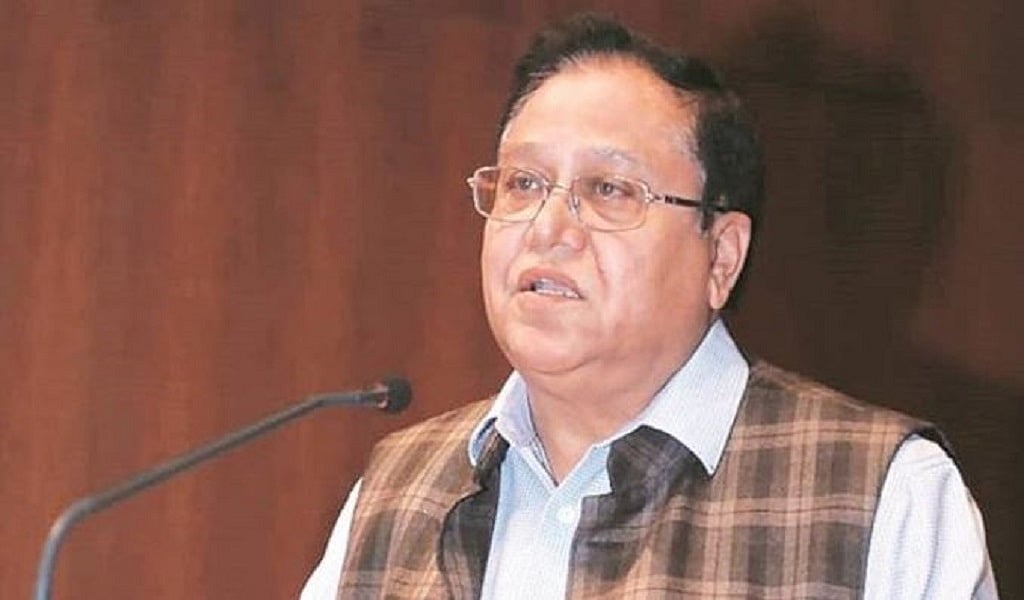 नीति आयोग के सदस्य बोले- कश्मीर में इंटरनेट पर रोक से नहीं पड़ता कोई फर्क, गंदी फिल्में देखते हैं वहां के लोग