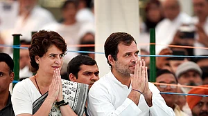 बापू की पुण्यतिथि पर राहुल ने उनके कथन को किया याद, ‘हिंसा नहीं सिखा सकता’, प्रियंका बोलीं- बापू तुम जिंदा हो