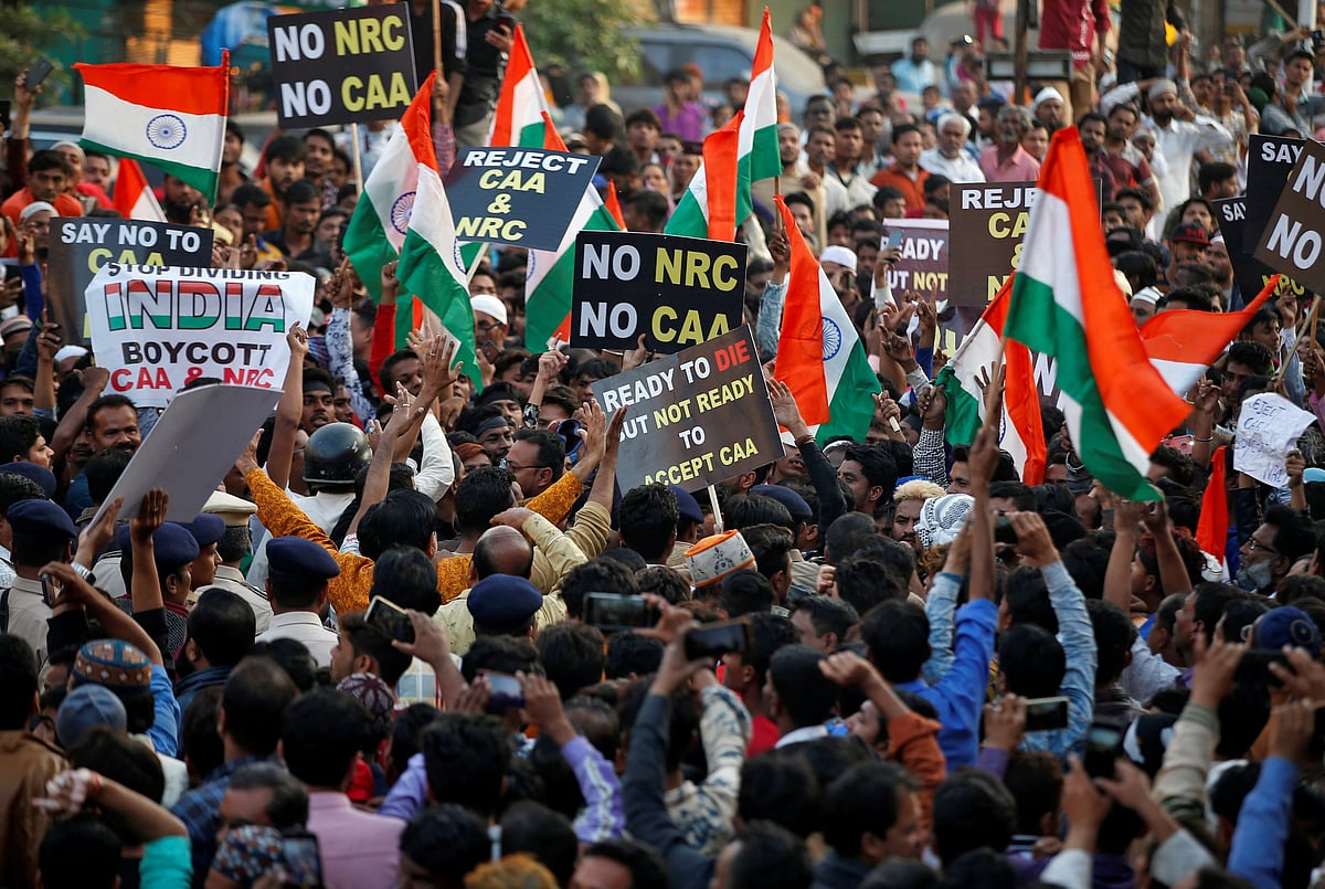देश की सत्ता कॉरपोरेट-हिन्दुत्व गठजोड़ की जकड़ में, एक का लक्ष्य छप्परफाड़ मुनाफा, दूसरे का लूट को आसान बनाना