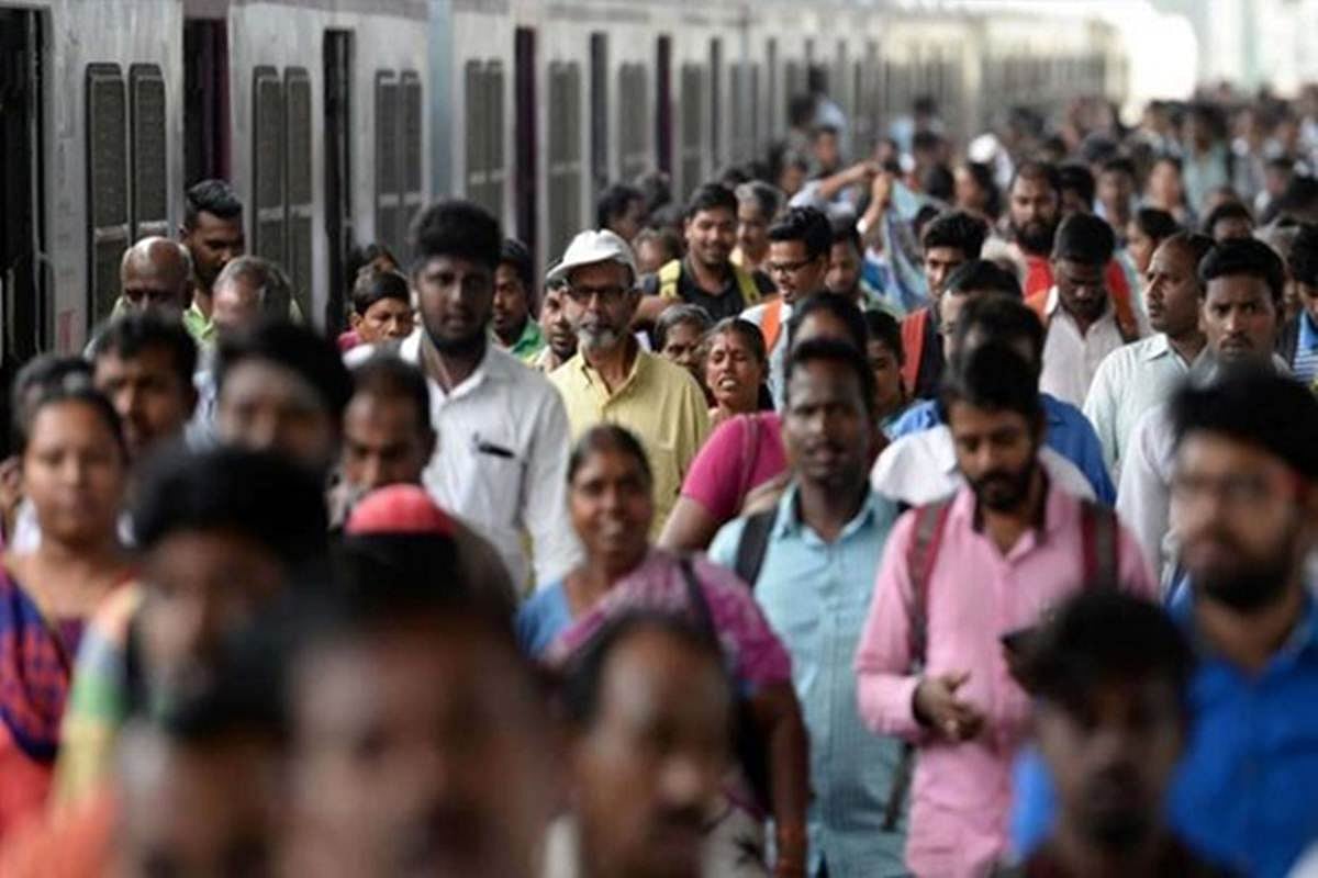 NPR के लिए आधार, डीएल देना जरूरी या नहीं गृह मंत्रालय की सफाई के बाद और बढ़ा कन्फ्यूजन