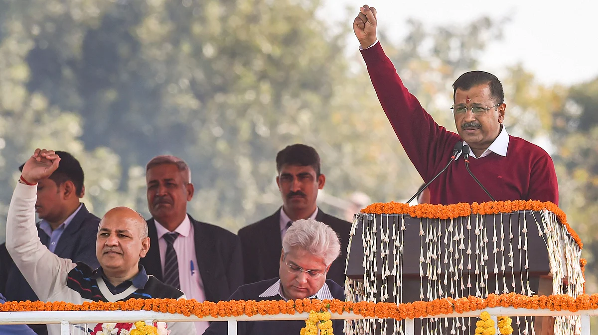 बात-अंदाज में केजरीवाल बिल्कुल मोदी निकले: पार्टनर तुम्हारी पॉलिटिक्स क्या है