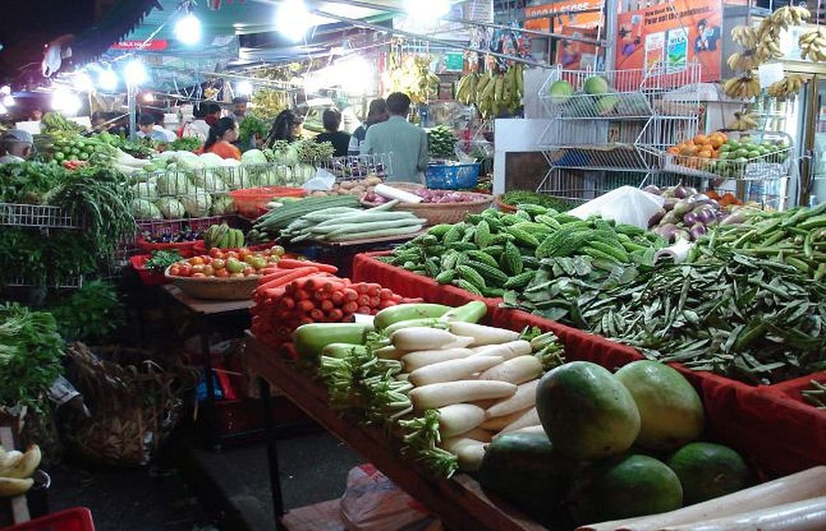 आम आदमी को एक और झटका, खुदरा के बाद अब थोक महंगाई दर में भी भारी बढ़ोतरी  