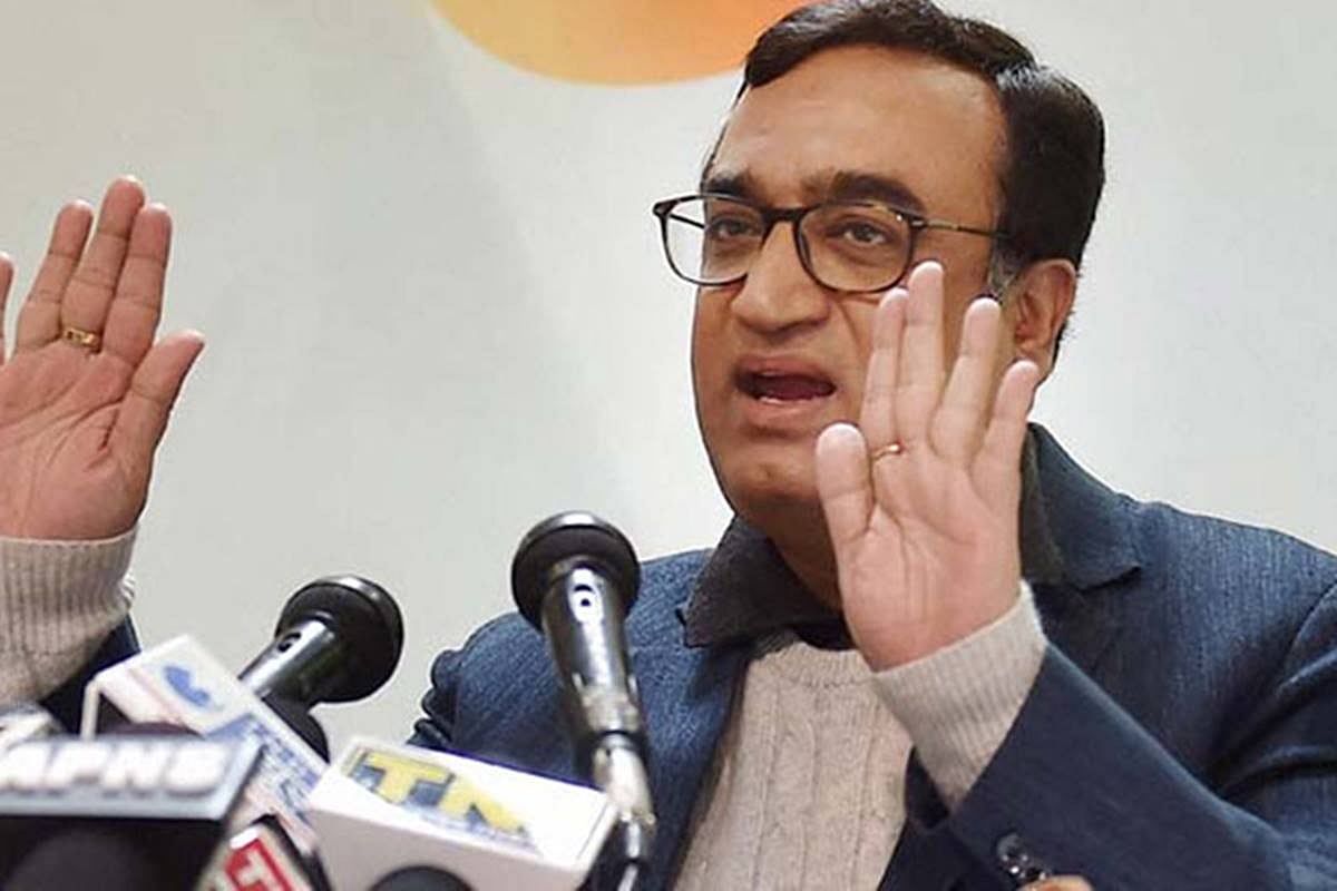 पेट्रोल-डीजल पर एक्साइज ड्यूटी की बढ़ोतरी को लेकर कांग्रेस ने  बोला हमला, कहा- मोदी सरकार ने लोगों को लूटा 