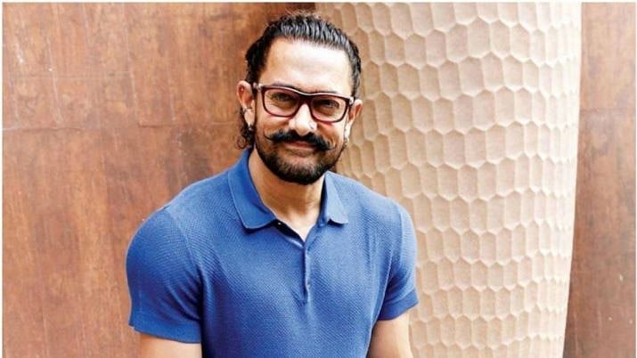 सिनेजीवन: बोल्ड ड्रेस पर ट्रोल हुईं सोनम, विदेश गई दीपिका-रणवीर की जोड़ी और आमिर ने की ‘शिकारा’ की तारीफ