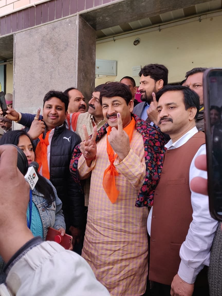 दिल्ली चुनाव LIVE: एक्सिस-माई इंडिया के एग्जिट पोल में ‘आप’ की लहर, 59 से 68 सीट मिलने का अनुमान