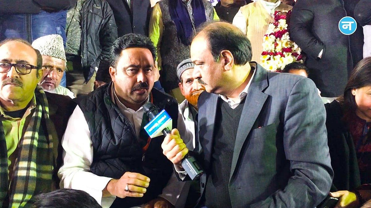 दिल्ली चुनावः मटियामहल सीट पर किसकी मिट्टी होगी पलीद, वीडियो में बता रहे हैं मतदाता