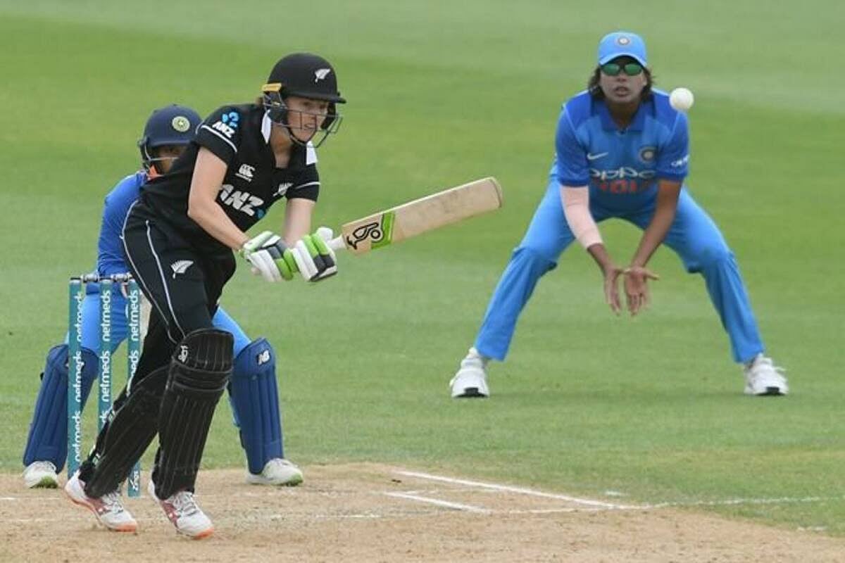 खेल की 5 बड़ी खबरें: महिला T-20 विश्व कप में शेफाली का धमाल, कल न्यूजीलैंड से भिड़ेगी भारतीय टीम