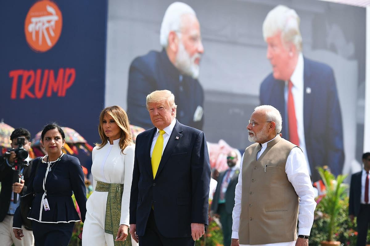 मोटेरा में ट्रंप परिवार के मुरीद हुए मोदी, जानें मेलानिया और इवांका की तारीफ में क्या कहा