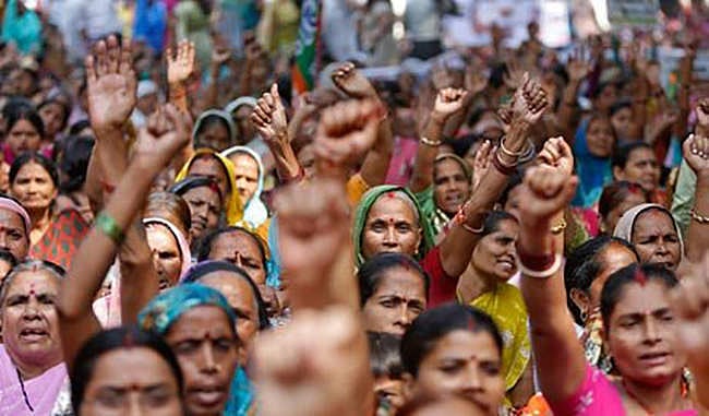 आरक्षण पर खतरे को देख दलित, पिछड़े, आदिवासी फिर से आंदोलन की तैयारी में, बीजेपी की नीति  से हैं नाराज